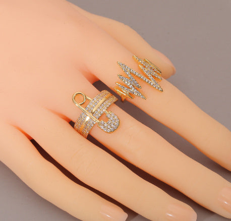 Zircon Paper Clip Ring